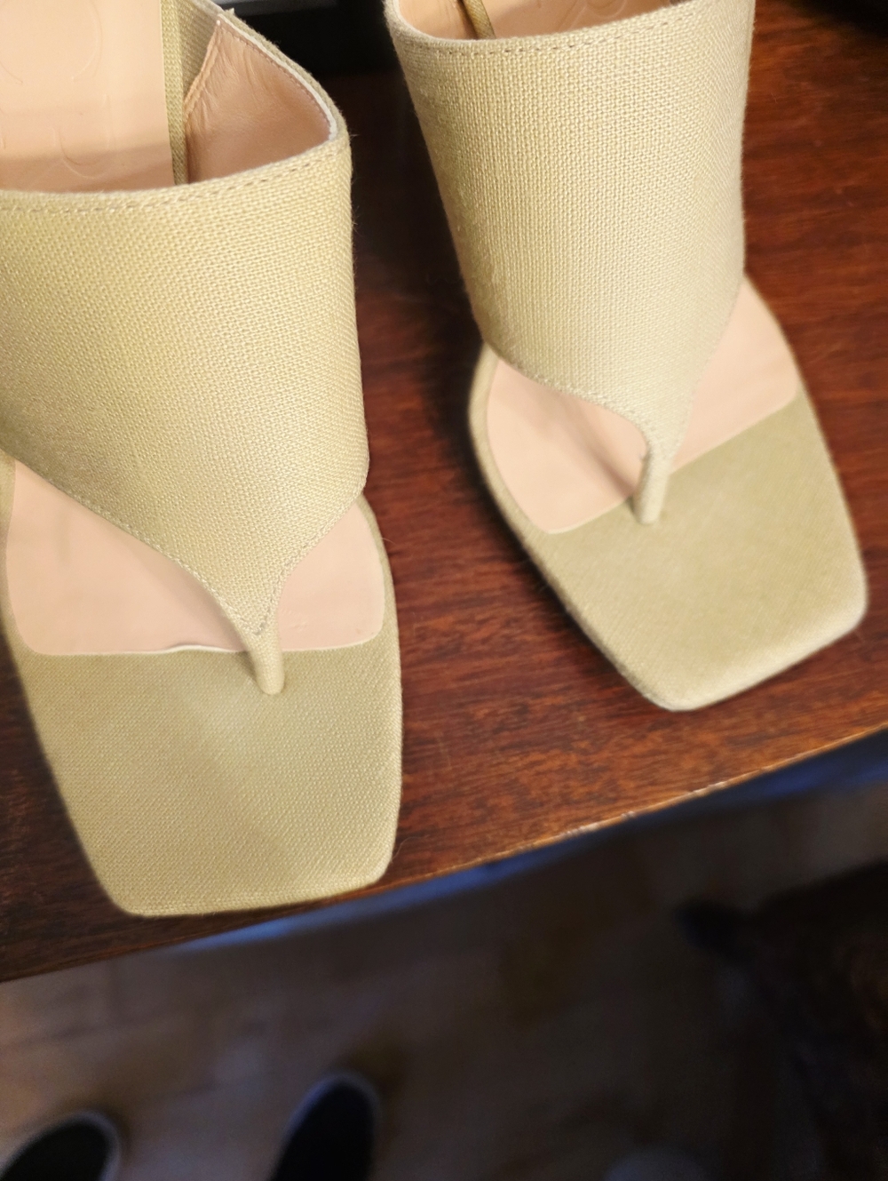 New, ultra-flattering, high-impact heels J CREW - Picture 4 of 6